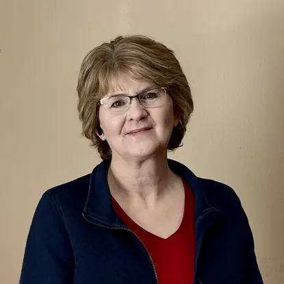 Stephanie  Hope Photo